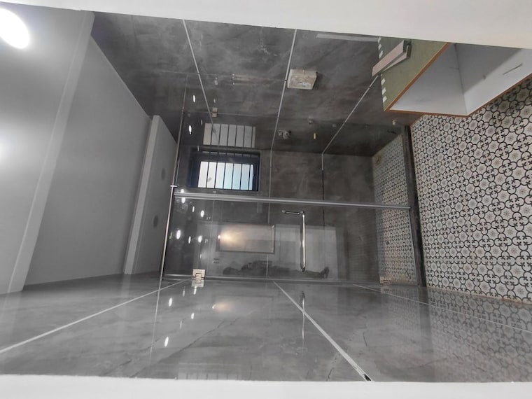  Parking, vasant kunj 4 Bedroom 1800 Sq.Ft. Apartment In Vasant Kunj Delhi 10436486