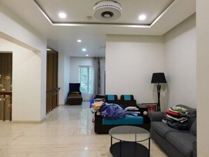 Team Area in 6 BHK Villa at Jubilee Hills – for Sale