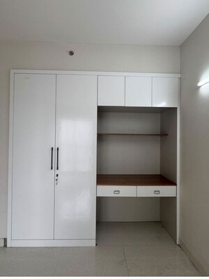 Furnished Amenities in 2 BHK Apartment at Eldeco Live By The Greens, Sector 150 – for Sale