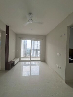 2 BHK Apartment For Sale in Eldeco Live By The Greens, Sector 150