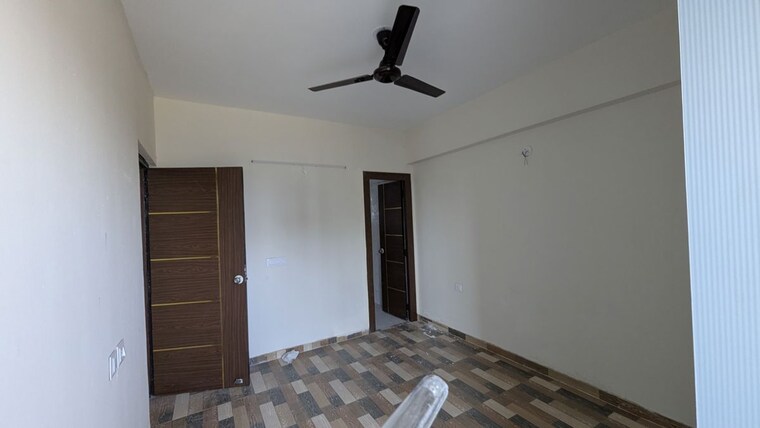 Room, signature-global-proxima-phase-2 2 Bedroom 588 Sq.Ft. Apartment In Sector 89 Gurgaon 10436503