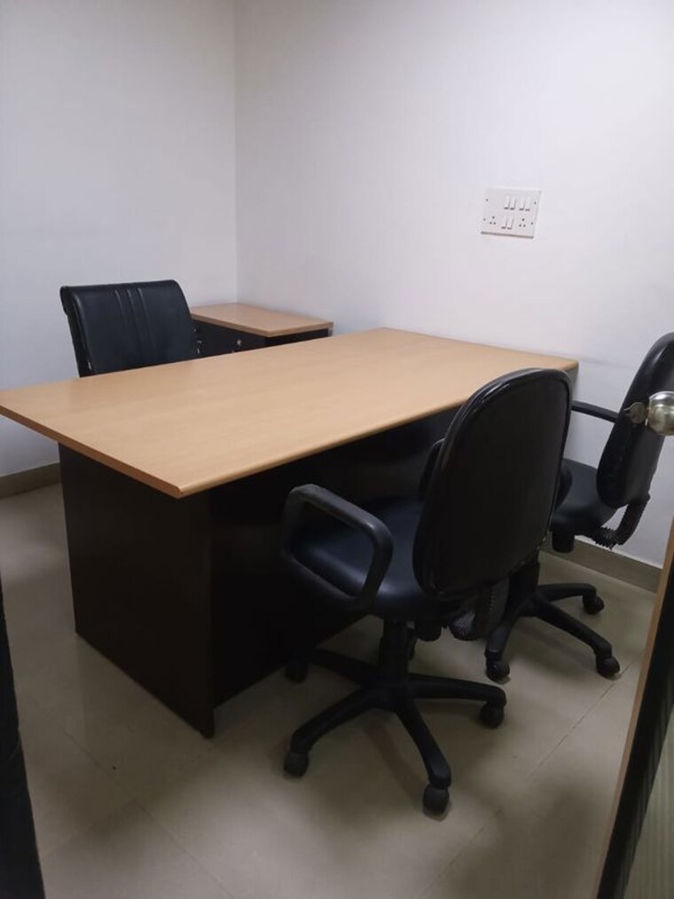 Team Area, sector 2 Commercial Office Space 3000 Sq.Ft. In Sector 2 Noida 10434090
