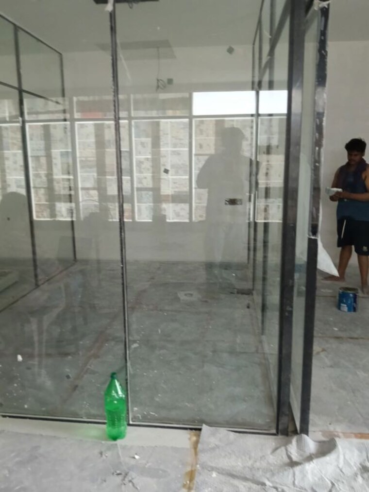 Bathroom, express-zone Commercial Office Space 1500 Sq.Ft. In Malad East Mumbai 10436523