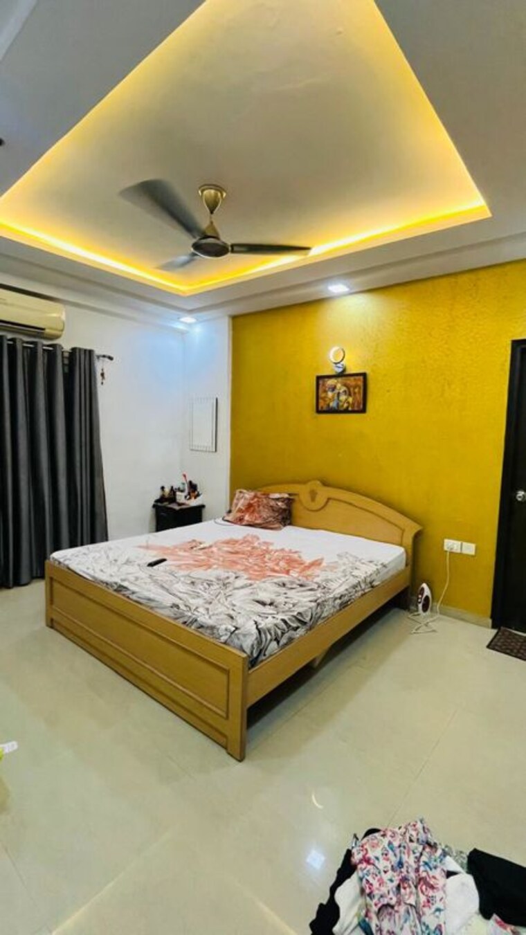 Bedroom, amrapali-silicon-city 3 Bedroom 1450 Sq.Ft. Apartment In Sector 76 Noida 10436519