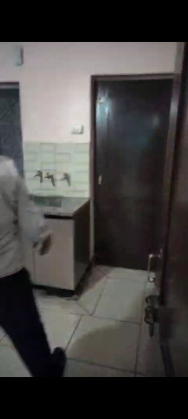 Bathroom, pitampura 2 Bedroom 1500 Sq.Ft. Builder Floor In Pitampura Delhi 10436532