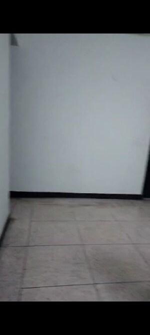 Room in 2 BHK Builder Floor at Pitampura – for Rent