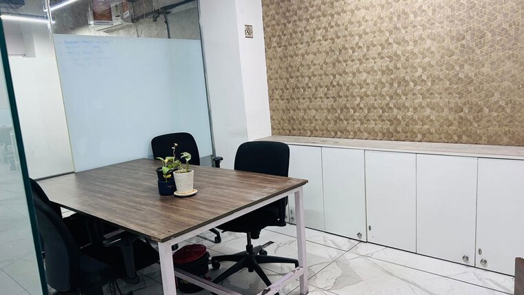 Team Area, sector 2 Commercial Office Space 2800 Sq.Ft. In Sector 2 Noida 10436538
