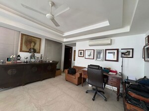 5 BHK Builder Floor For Rent in Neeti Bagh