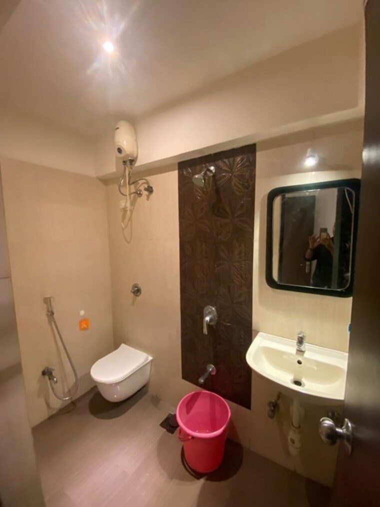 Bathroom, nisha-residency 2 Bedroom 950 Sq.Ft. Apartment In Goregaon West Mumbai 10436626
