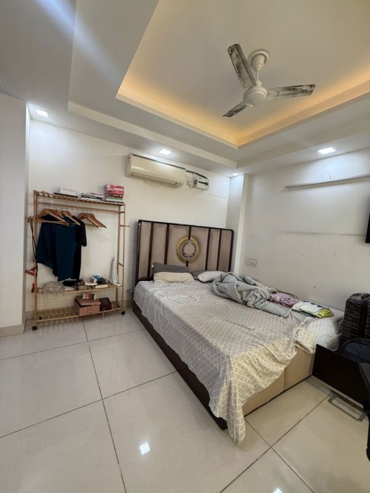 Bedroom, sector 45 3 Bedroom 2450 Sq.Ft. Builder Floor In Sector 45 Gurgaon 10436624