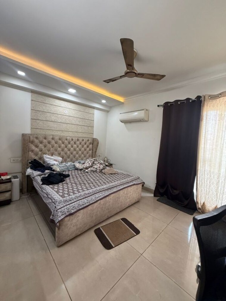 Living Room, sector 45 3 Bedroom 2450 Sq.Ft. Builder Floor In Sector 45 Gurgaon 10436624