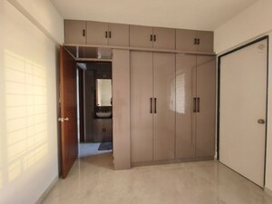 Room in 3 BHK Apartment at Fortune Aura Blue, Punawale – for Rent