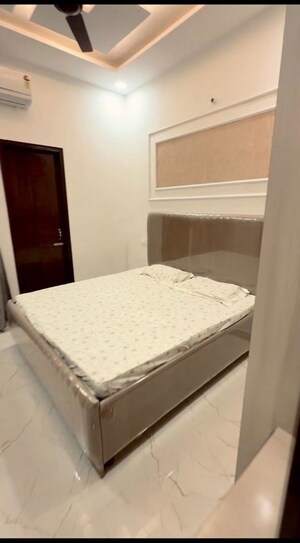 Bedroom in 2 BHK Apartment at Kharar Road – for Rent