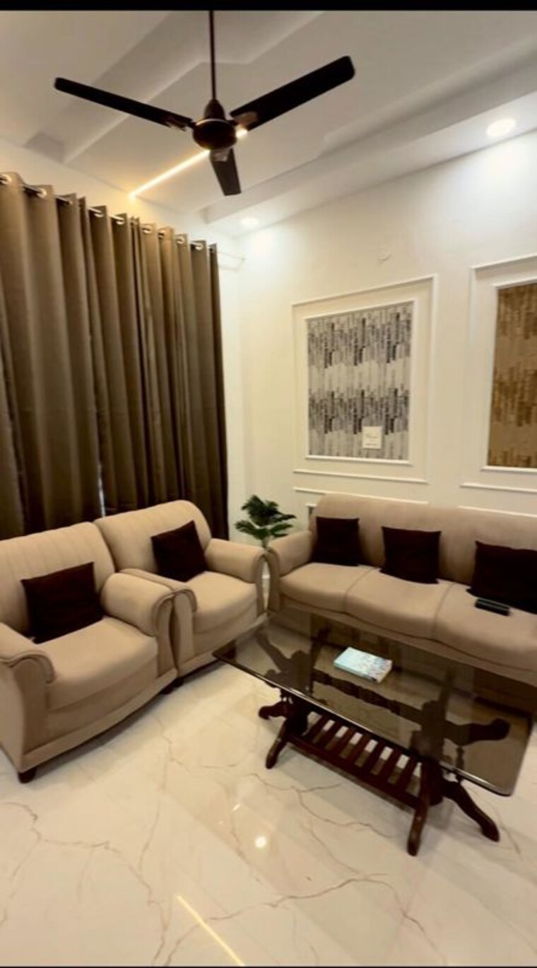 Living Room, kharar road 2 Bedroom 150 Sq.Ft. Apartment In Kharar Road Mohali 10436631