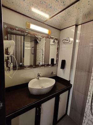 Attached Bathroom in 3 BHK Apartment at Damji Shamji Shah Mahavir Classik, Powai – for Rent