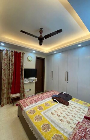 Bedroom in 2 BHK Builder Floor at Malviya Nagar – for Rent