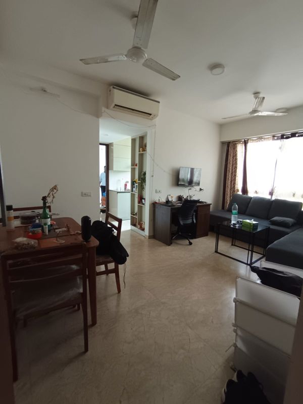 1 BHK 1050 Sq.Ft. Apartment in Hiranandani Maple