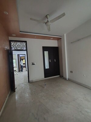 3 BHK Builder Floor For Rent in Janakpuri