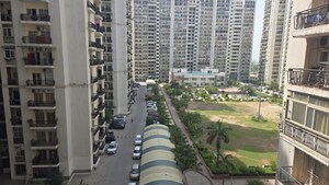 2.5 BHK Apartment For Rent in Antriksh Golf View - II, Sector 78