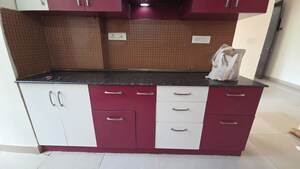 Furnished Amenities in 2.5 BHK Apartment at Antriksh Golf View - II, Sector 78 – for Rent