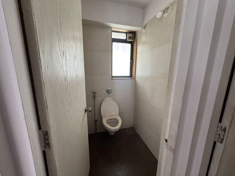 Bathroom, lodha-palava-casa-rio-caspiana 1 Bedroom 449 Sq.Ft. Apartment In Dombivli East Thane 10436757
