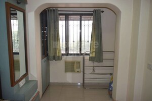  2 BHK Apartment at Masina Building, Mandvi – for Sale
