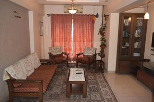 2 BHK Apartment For Sale in Masina Building, Mandvi
