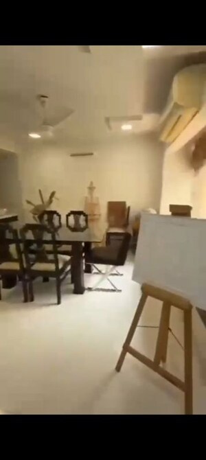 Team Area in 2 BHK Apartment at Excellency Apartment, Andheri West – for Rent