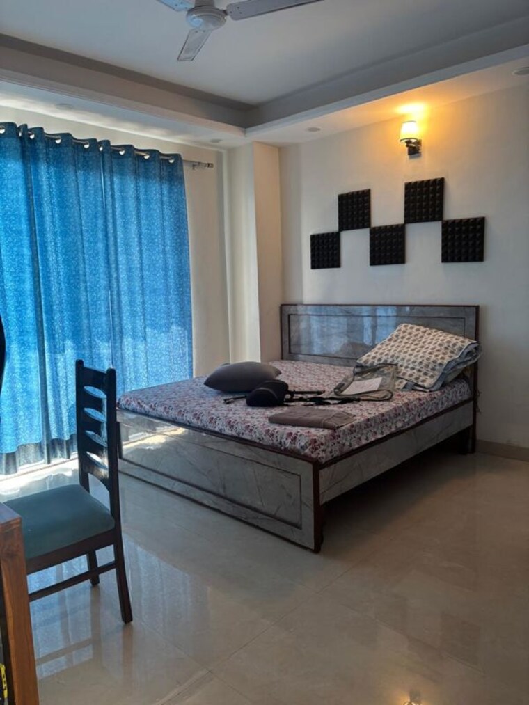 Bedroom, sector 56 3 Bedroom 1600 Sq.Ft. Builder Floor In Sector 56 Gurgaon 10436809