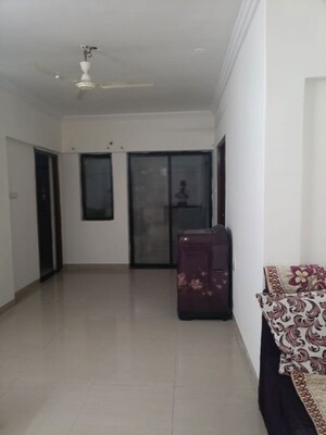 Room in 2 BHK Apartment at Gera Emerald City, Kharadi – for Rent