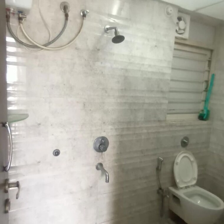 Bathroom, shriram-la-tierra 2 Bedroom 1030 Sq.Ft. Apartment In Dhanori Pune 10436865