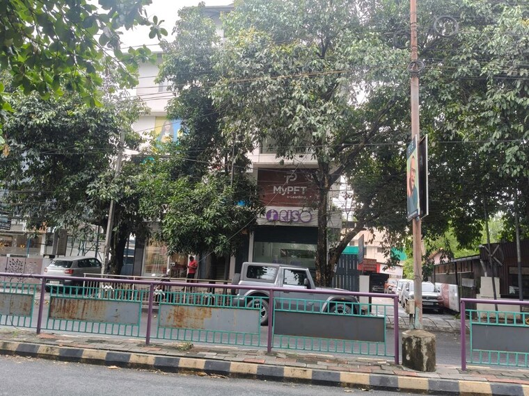 Exterior View, kathrikadavu Commercial Office Space 400 Sq.Ft. In Kathrikadavu Kochi 10436869