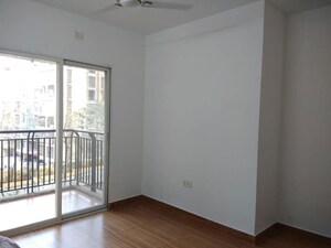 Room in 1 BHK Apartment at DB Orchid Ozone, Dahisar East – for Sale