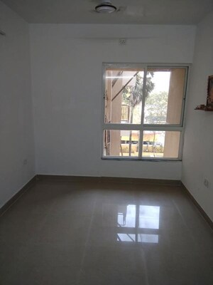 Room in 1 BHK Apartment at DB Orchid Ozone, Dahisar East – for Sale