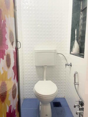 Bathroom in 1 BHK Apartment at New Mac Tower, Lower Parel – for Rent