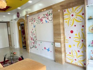 Bedroom in 1 BHK Apartment at New Mac Tower, Lower Parel – for Rent