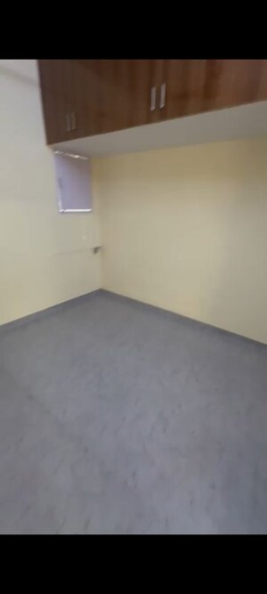 Room in 2 BHK Builder Floor at Pitampura – for Rent