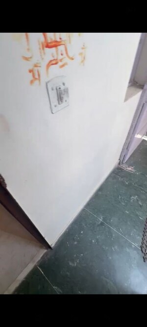 Balcony in 2 BHK Builder Floor at Pitampura – for Rent