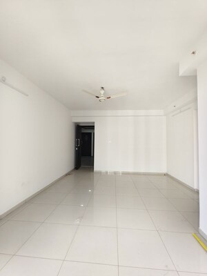 Room in 2 BHK Apartment at Godrej Emerald, Ghodbunder Road – for Rent