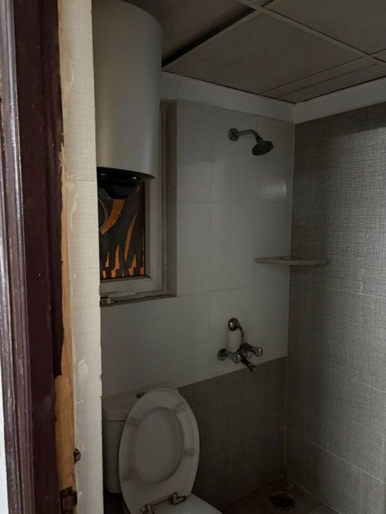 Bathroom, urbtech-xaviers 2 Bedroom 1000 Sq.Ft. Apartment In Sector 168 Noida 10436900