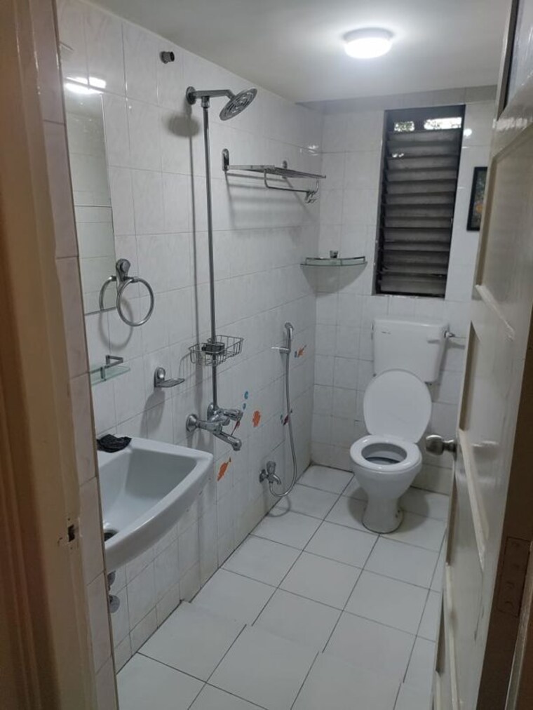 Bathroom, salisbury park 2 Bedroom 1200 Sq.Ft. Apartment In Salisbury Park Pune 10436901