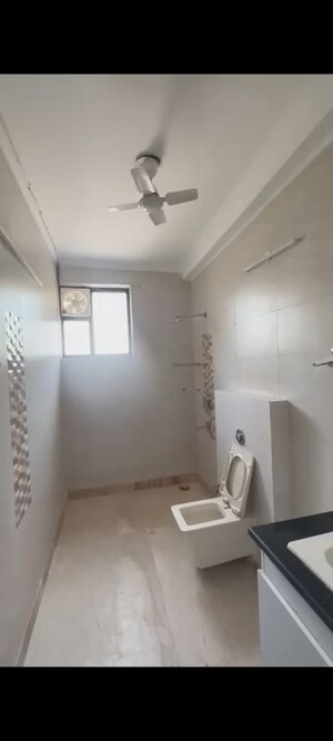 Bathroom in 3 BHK Builder Floor at Pitampura – for Rent