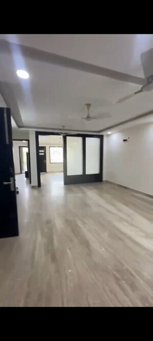 3 BHK Builder Floor For Rent in Pitampura