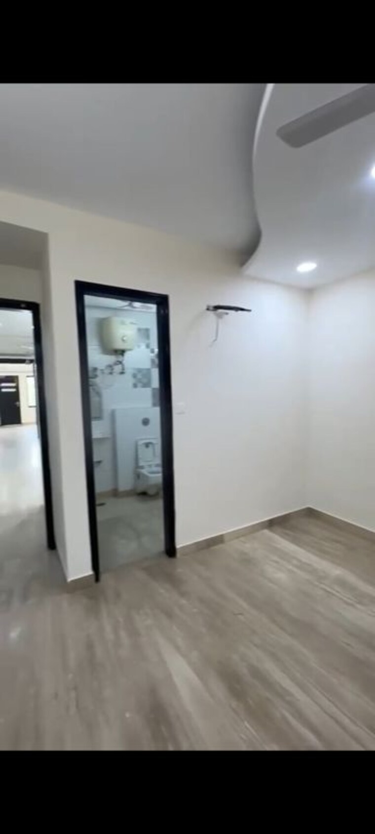 Room, pitampura 3 Bedroom 2600 Sq.Ft. Builder Floor In Pitampura Delhi 10436911