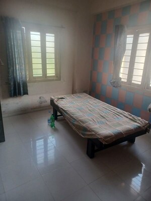 Bedroom in 1 BHK Apartment at Jivraj Park – for Rent