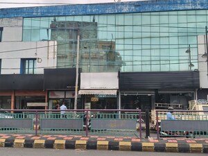  Shop – Exterior View View at Kaloor - for Rent