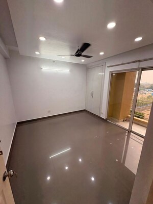 Kitchen in 3.5 BHK Apartment at Paras Tierea Premium Floor, Sector 137 – for Rent