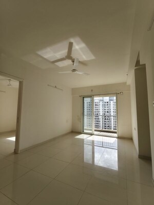 Room in 3 BHK Apartment at Godrej Emerald, Ghodbunder Road – for Rent
