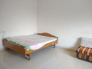 Bedroom in 2 BHK Apartment at Prahlad Nagar – for Rent