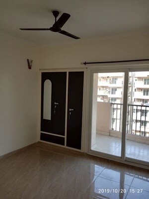 2 BHK Apartment For Rent in Mahaluxmi Green Mansion, Zeta I Greater Noida